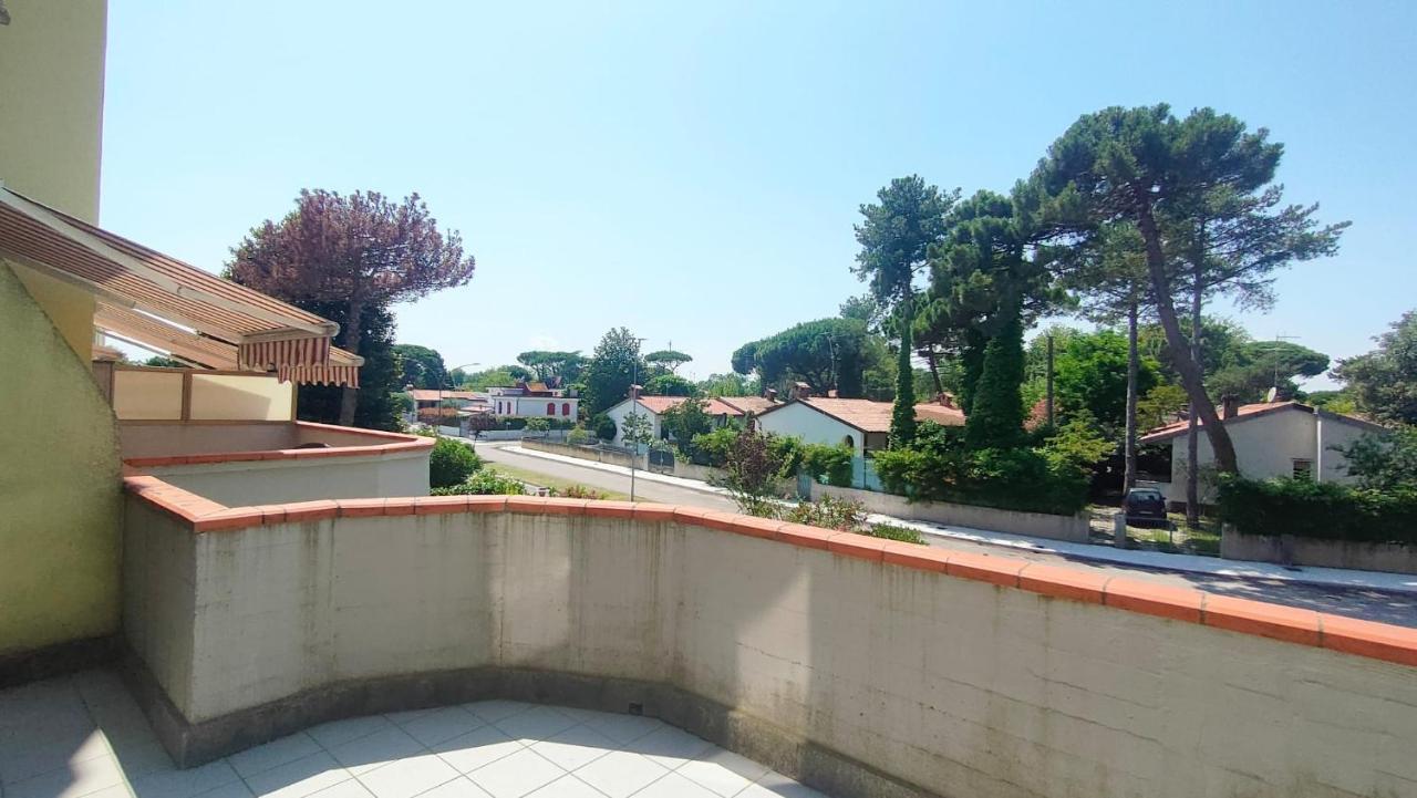 La Dolce Vita - Apartment With Shared Pool And Large Terrace 利多尔德纳西奥尼 外观 照片